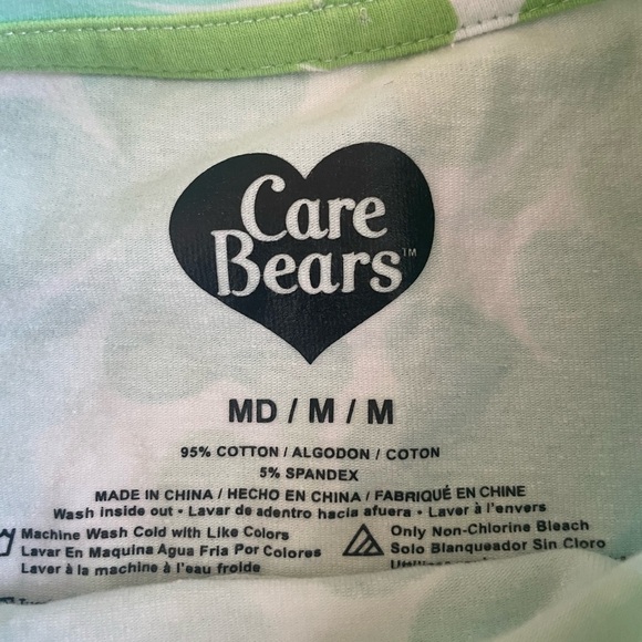 Care Bears Green and White Clover cropped tee - Picture 3 of 4